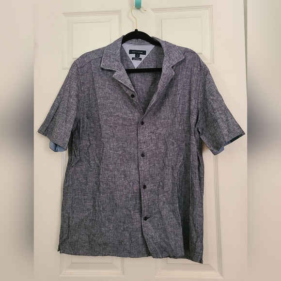 Short Sleeve Button Down Gray Shirt Top Size M Tommy Hilfiger - Picture 1 of 6